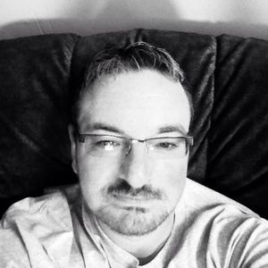 Meet your Posher, Bruce